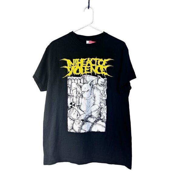 In the heat of violence graphic tee shirt size medium - Picture 10 of 10